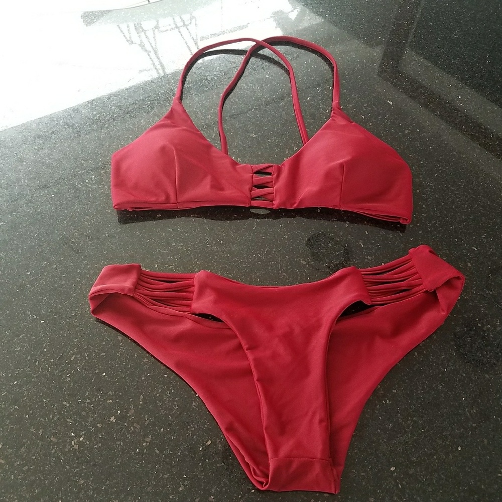 ☆Brand new ☆ mahogany/ wine bikini